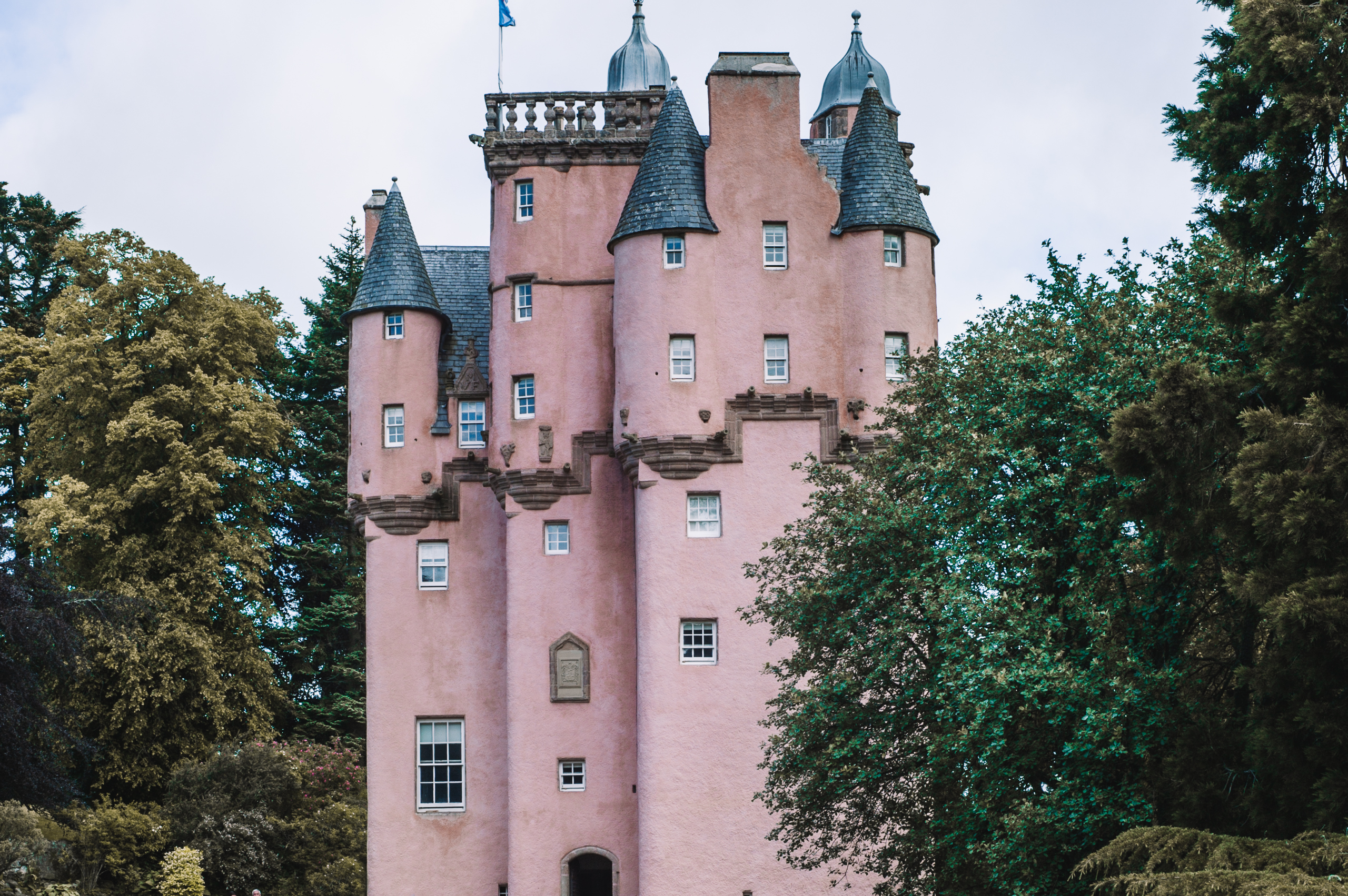 Best Fairytale Castles To Visit In Scotland - On The Road Again Travels